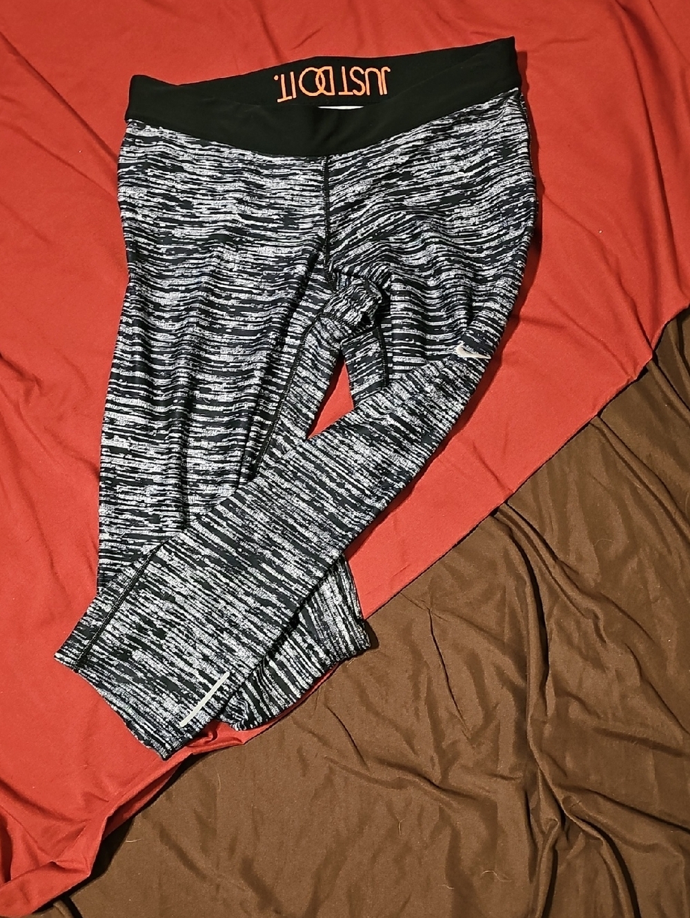 Nike Black & Gray Women's Active Tee and Legging Set - Picture 2 of 4